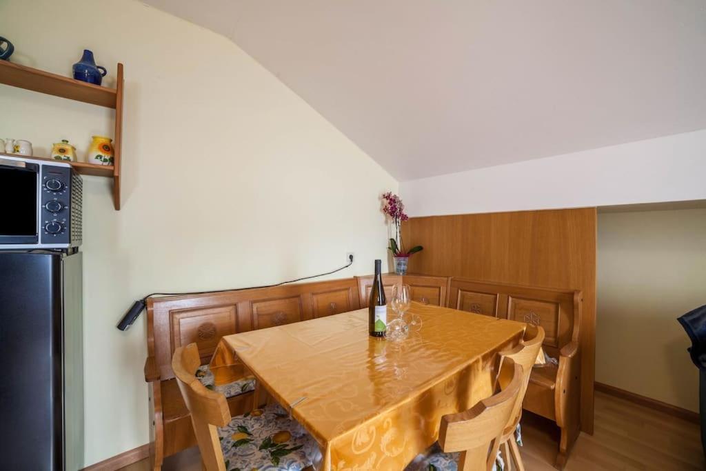 Oberkapillhof Villa Meltina Bagian luar foto
